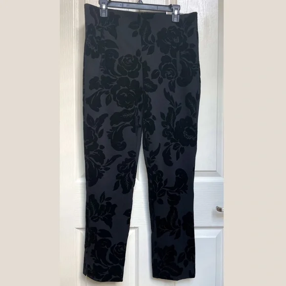 Pantalon Cheville Chico's Noir - Taille 8, Longueur 28 Pouces - Occasion Très Bon état